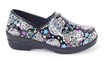 Savvy Nursing Shoes | The Uniform Shop - Gainesville GA